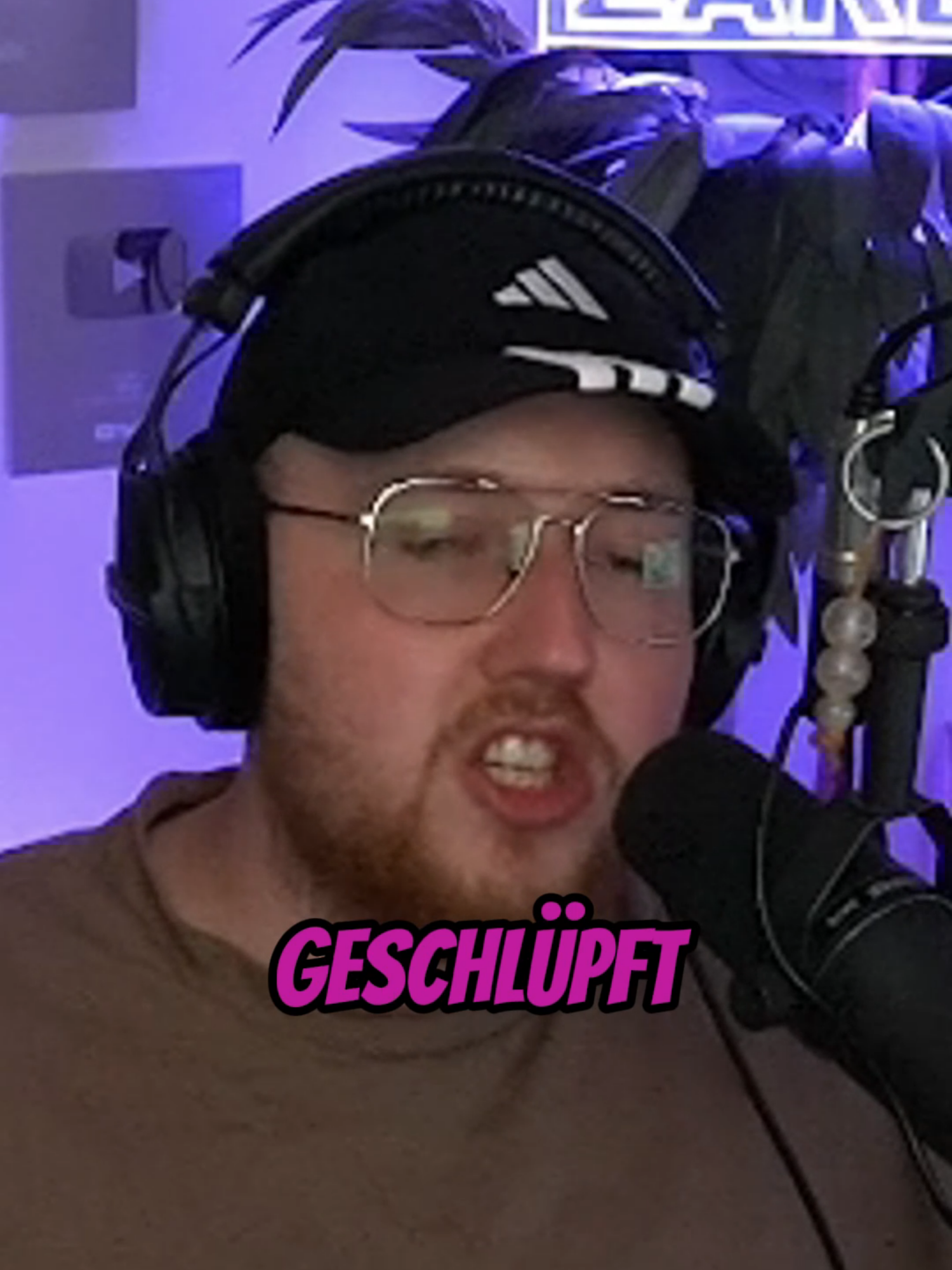 A post by @zarbex.highlights on TikTok caption: Frau ist älter @zarbex #clips #fyp #twitch