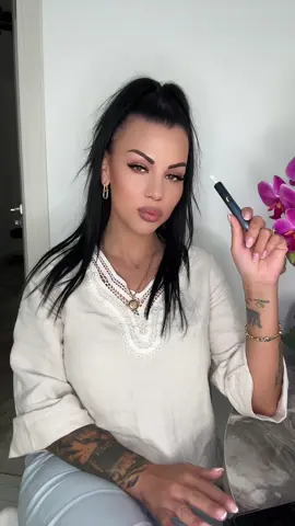 A post by @nonarrusu on TikTok