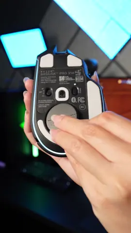 A post by @razer on TikTok caption: Say goodbye to wired charging and low-battery warnings. Keep your mouse powered as you play with the Razer HyperFlux V2 Wireless Charging System. Grab yours now and game without the hassle — link in bio. #RazerMousepad #RazerHyperFlux