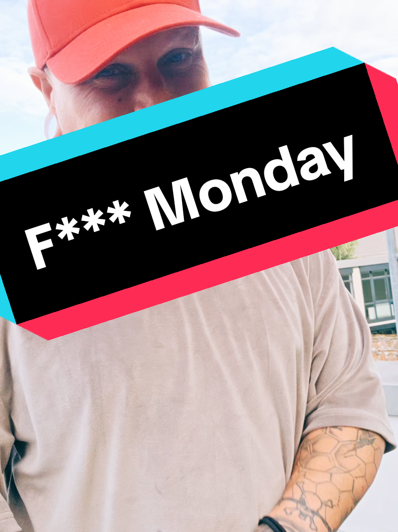 A post by @dergrillcommander on TikTok caption: ❗️F*** Monday❗️ Beste Antwort oder? #monday #montag #hit #hasseröder #manni #👍 