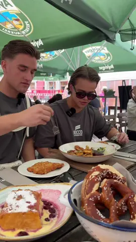 A post by @riitoonn on TikTok caption: Anzeige | Sollen Krobbe & Ich bald aufs Oktoberfest? 🥨😋 @NOCCO Deutschland #noccogermany #nocco 