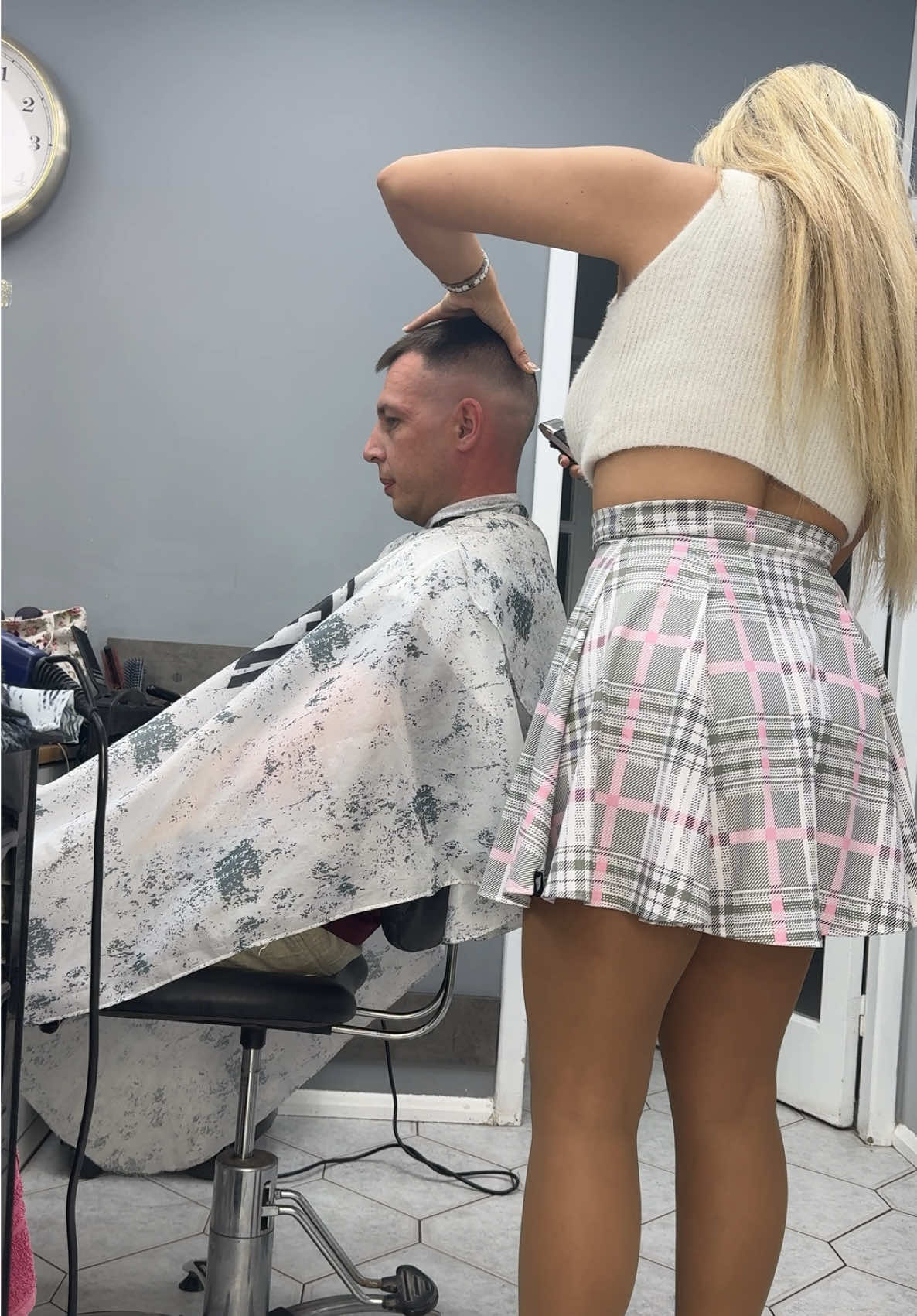 A post by @pamellachka on TikTok caption: #pamellachka