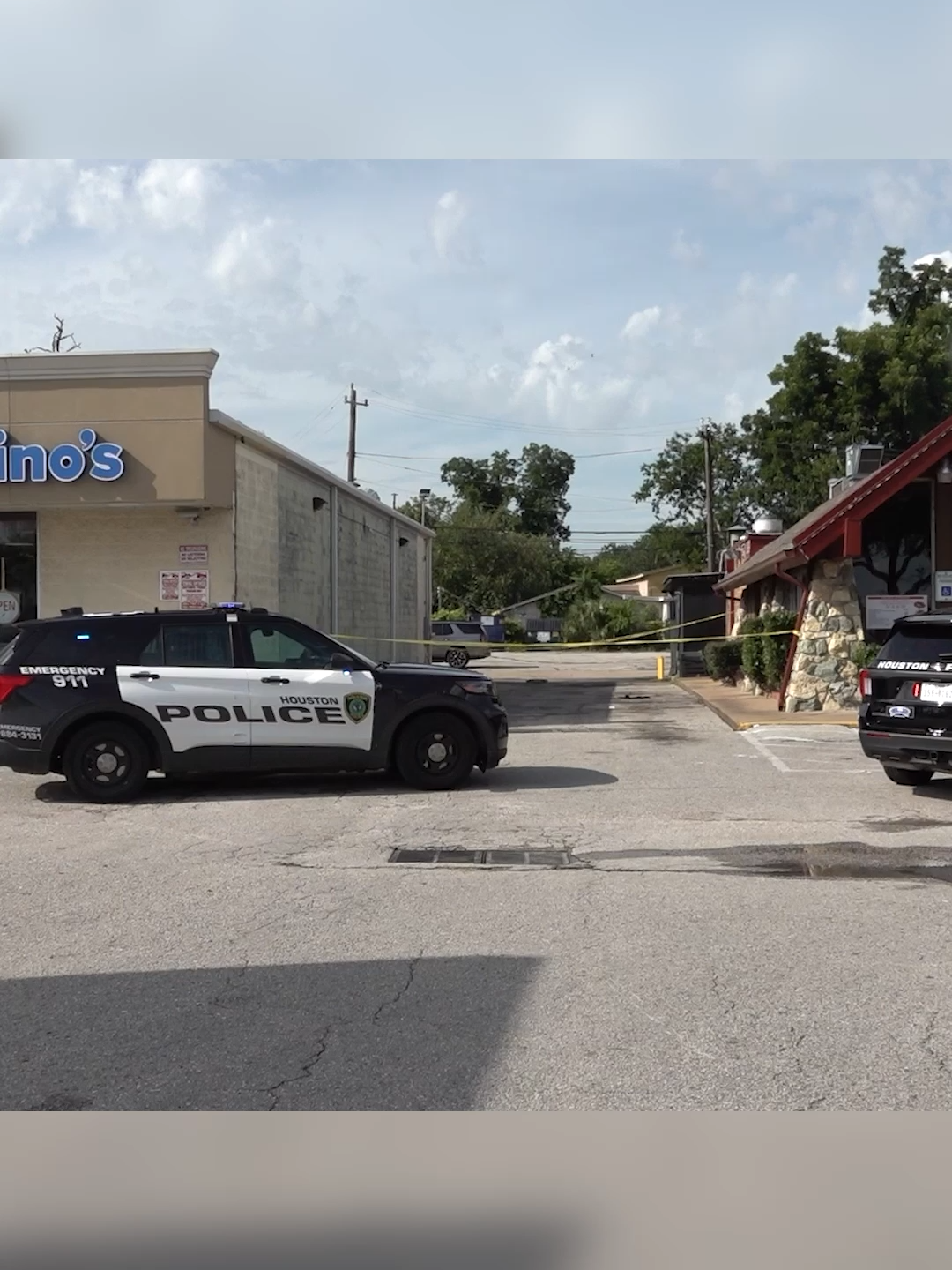 A post by @houstonstringer_com on TikTok caption: Crosstimbers Shooting Update
