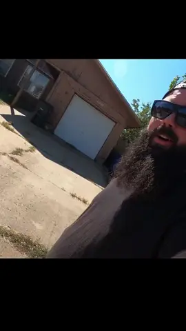 A post by @lawncarejuggernaut on TikTok caption: I mow lawns for random strangers 100% FREE. if you want to see more check out my youtube channel LAWN CARE JUGGERNAUT #Lawncare #randomactsofkindness