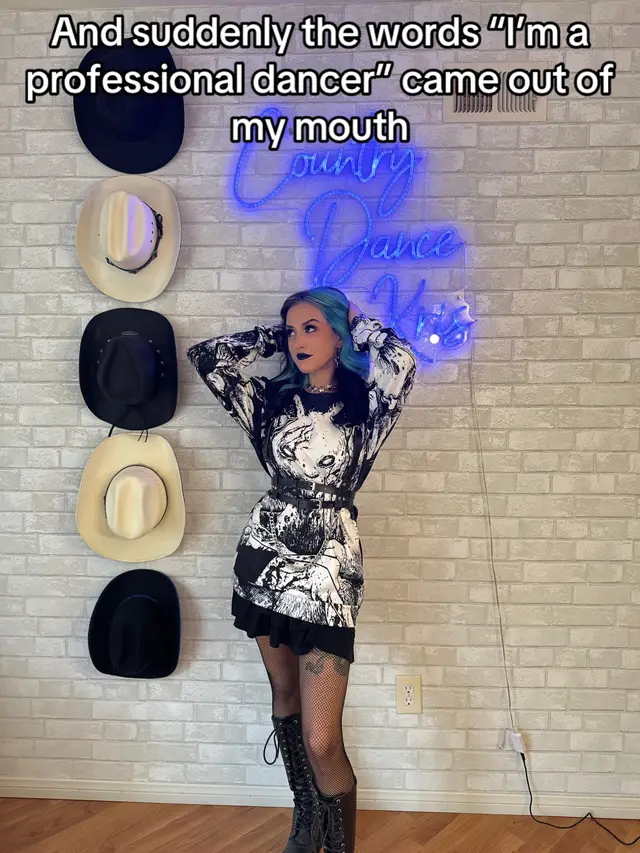 A post by @countrydancekris on TikTok
