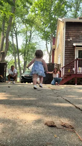 A post by @bobbypombo on TikTok caption: 🤷‍♀️🤷‍♀️ #bestfriend #toddlersoftiktok #baby #explore #fyp 