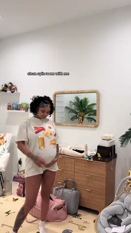 A post by @jessjustbored on TikTok caption: the pressure is getting real😣!! 