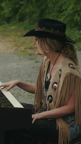 A post by @laineywilson on TikTok caption: Stripped back 🤍 #SomewhereOverLaredo