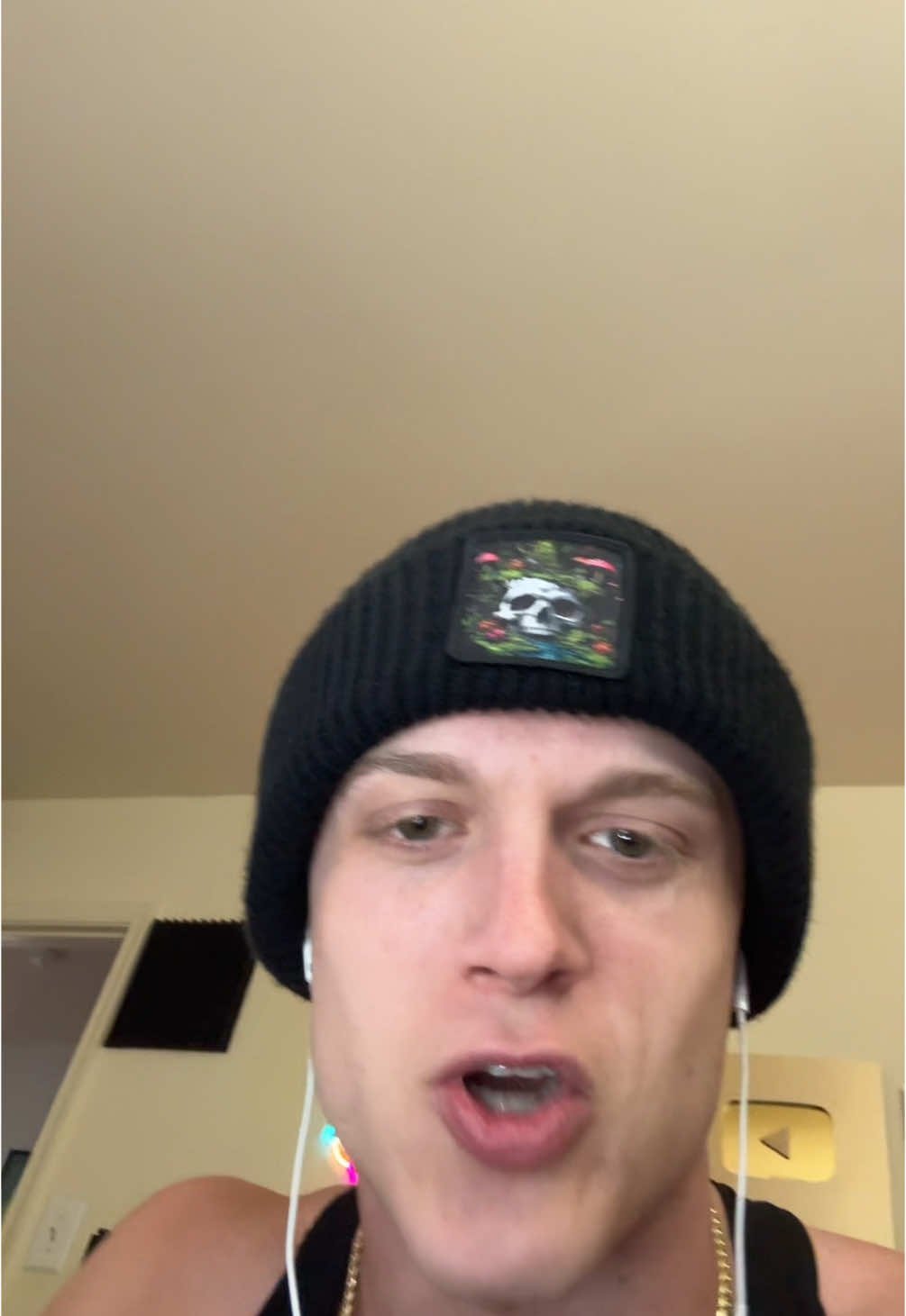A post by @joe.bartolozzi on TikTok caption: It’s horrible
