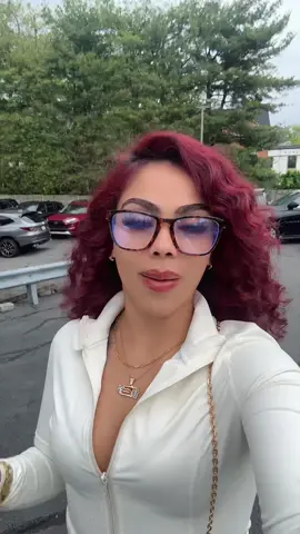 A post by @staceyyrosado on TikTok caption: IM OUTSIDE IN A AMGGGG RIGHT OUTSIDEEEE #fyp #foryou 