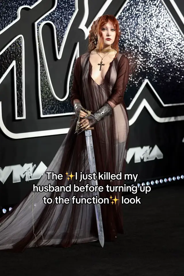 A post by @lydiathebard on TikTok