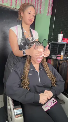 A post by @destineeshair on TikTok caption: the way she told me to hush 😭 #detroitstylist #detroitbraider #detroithair #hair #hairstyles #hairtransformation #hairgoals #bundles #hairstyling #braidstyles #braiders #braidedhairstyles #westland #braidsmichigan #wig#wiginstall #michiganbraider #michigan #explorepage #explore #detroit #detroitbraider #dearborn #wigoligist #blackbraider #locstyles 