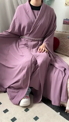 A post by @meowfashion666 on TikTok caption: #Spotlight#TrendNew#abaya#OOTD#TikTokMakeMeBuyit #IGotItFromTikTok #TikTokShop #Fashion2025 #Arabic #Tiktok #Minimalist #Muslim #cardigan #uk #OOTD #abayaonsale #arabiandress #NewArrivals#springsale#TikTokMadeMeBuylt #abayastyle #hijabstyle #womenswear 