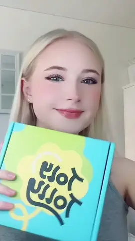 A post by @annabelxhughes on TikTok caption: You can use code “anna1” for 20% off ✨💕 @TolyTolly #tolytolly 