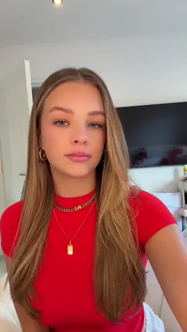 A post by @tallulahmetcalfe0 on TikTok caption: Jewellery tour duh