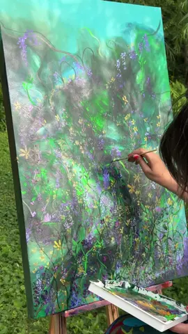 A post by @jessicayoungart on TikTok caption: I haven’t painted like this in months and my gawddddd did it feel so good. #artist #painting #flowerpainting #acrylicpainting #Art 