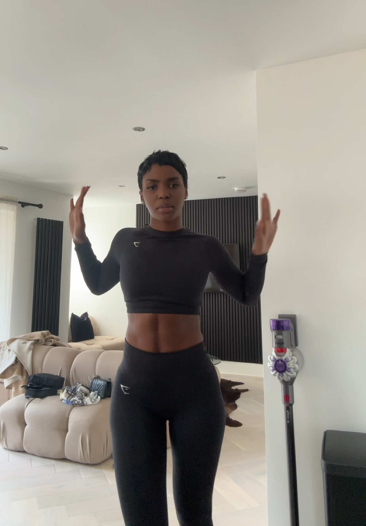 A post by @evaapio on TikTok