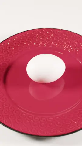 A post by @beeveekee on TikTok caption: 🥚 #weirdcore #pov #egg 