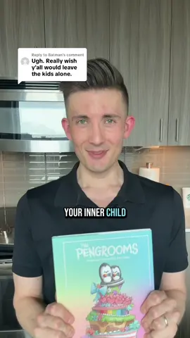 A post by @matthewandpaul on TikTok caption: Replying to @Batman #booktok 