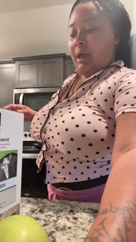 A post by @arianahnichole on TikTok caption: I just got me a Ninja. My aunt told me to try a green apple lime and fresh ginger root with coconut water. I didn’t have any coconut water, but I would definitely try my best. #juicing 