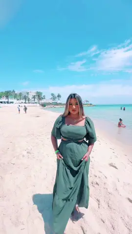 A post by @tanyabegum04 on TikTok caption: #tanyabegum04 #foryoupagе #bengaligirl #arma #goragorarang 