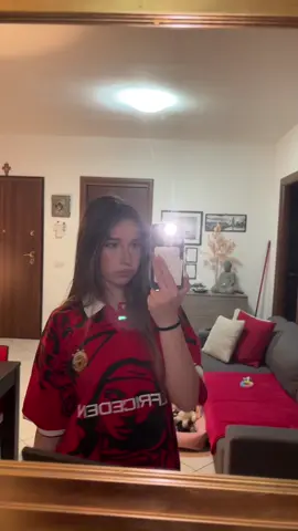 A post by @anna.fuentess on TikTok caption: 💥