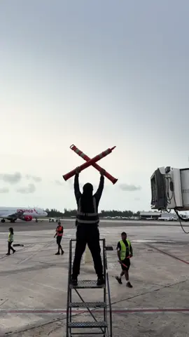 A post by @j.luis___ on TikTok caption: I enjoy every moment ✈️