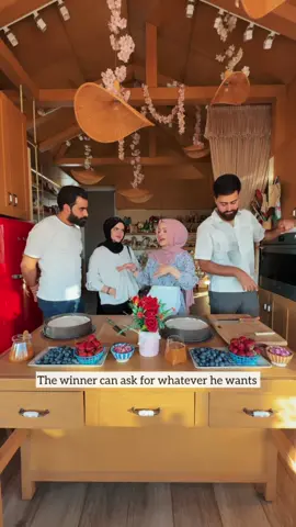 A post by @abir.sag on TikTok caption: نرجعلكم بالجزء الثاني عشان تقيمو كيكة مين احلى 😍🫰🏻  Wait for part two to vote who’s cheesecakes decoration is better 😍🫰🏻  Ingredients for 1 cheesecake:  Crust:  2 cups graham cracker crumbs  1/2 cup melted butter    Cheese filling:  1 & 1/4 cup whipping cream  700 g cream cheese  1/2 cup granulated sugar  1/4 cup plain yogurt or sour cream  1 tsp vanilla  مقادير قالب واحد من التشيز كيك:  عجينة البسكويت:  ٢ كوب بسكويت مطحون  ١/٢ كوب زبدة مذوبة  تشيز كيك:  ١ و ١/٤ كوب كريمة خفق  ٧٠٠ غرام جبن كريمي  ١/٢ كوب سكر  ١/٤ كوب زبادي  ١ ملعقة فانيلا  . . #tiktokcookbook  #abirzkitchen  #cheesecake 