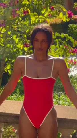 A post by @jastookes on TikTok caption: Feels like summer @montce 🤎
