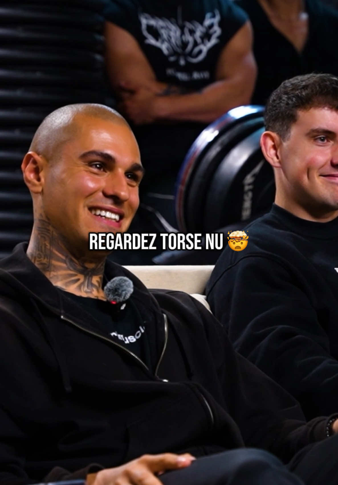 A post by @coronagymoff on TikTok caption: C’est quoi ce physique 🫨🙄 vidéo complète YouTube 🤯👈🏽 @Lord PUMP 👊🏾