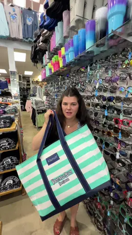 A post by @sociallykylie on TikTok caption: Finally get to see my brother!!! 3 years is way to long!!! I’m so so excited!!! 🤗🩷  #giftbasket #guestgifts #vlog #shoppinghaul #giftbag #familyvisit #brotherandsister 
