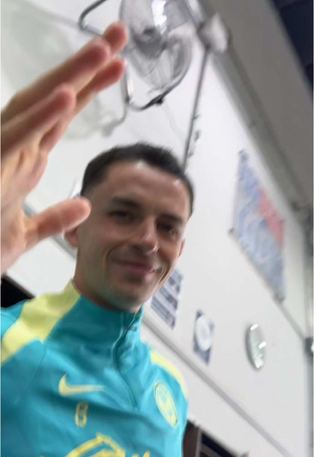 A post by @clubamerica on TikTok caption: De vuelta en casa 🦅💪🏼 #ClubAmérica #TikTokDeportes 