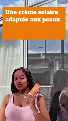A post by @ on TikTok caption: N’oubliez pas votre crème solaire @SKIN BIOLOGY🍊 