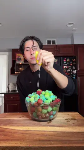 A post by @benjixavier on TikTok caption: Healthier Candy ✨ Sour Patch Grapes ✨who said you can’t have candy and get snatched?!  Ingredients: 🍇 Green grapes 🍈 1 lime, juiced 🍋 1 lemon, juiced 💚 Sugar free lime jello (small packet) ❤️ Sugar free raspberry jello (small packet) 💙 Sugar free blueberry jello (small packet) Instructions: 	1.	Rinse & dry grapes 🚿 	2.	Add lemon & lime juice 🍋🍈 	3.	Dip grapes in jello mix until well coated 🎨 	4.	Place on parchment & refrigerate or freeze 🧊 	5.	Enjoy your sweet & sour snack! 🧡 ✨ Totally customizable – mix and match your favorite flavors or colors to make it your own! 🌈🍭