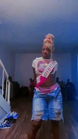 A post by @sincerelyniyaa on TikTok caption: my birthday was nothing short of amazing! i enjoyed my whole entire celebration!! it was definitely needed 💕🥳🎈 #22 #foryoupage #birthdaycelebration #gemini♊️  #like 