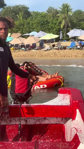 A post by @yefryofficial on TikTok caption: Eso momento es que me gustan 🏝️😍😍#parati #estoopp #omargara #unadominicana🇩🇴🇩🇴🇩🇴❤️ #doradateam👑 #sinter #uanseken #maisinter #LIVEIncentiveProgram #LIVERewards #PaidPartnership 