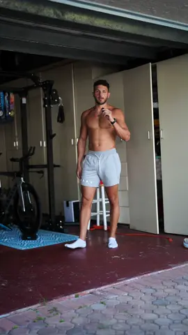 A post by @samsacfit on TikTok