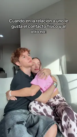 A post by @libardoisaza on TikTok caption: Jajaja. Confirman ?  @Sharon Arévalo T 