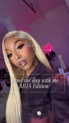 A post by @luvvvniy on TikTok caption: I love what I do🥰 link in bio to book an appointment ! #makeupartist #jaxmua #jacksonvillemua #foryoupage 