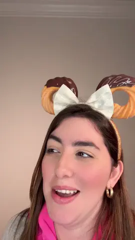A post by @leidys_sotolongo on TikTok caption: ✨HODAAA✨JEJE YO CREO QUE GANÉ❤️  Atte: Bita Carol #lacleopatra #ganadora #lalalala