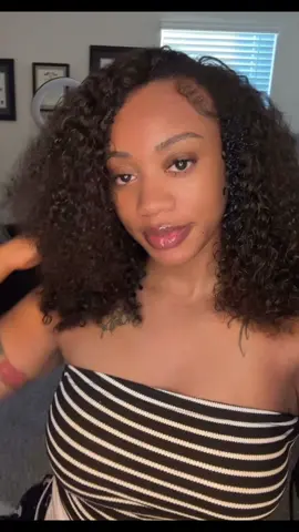 A post by @therealmaxieeeee on TikTok caption: Been telling yall Isee hair vs. anyone 😍@ISEEHAIR #iseehalfwig