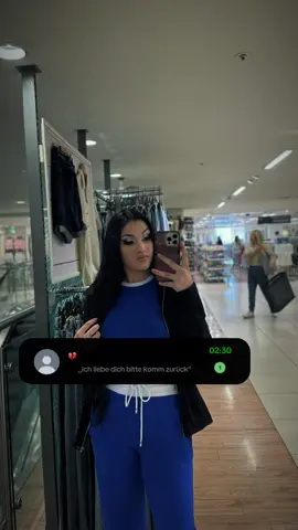 A post by @amalia14_1 on TikTok caption: #CapCut 😍❤️