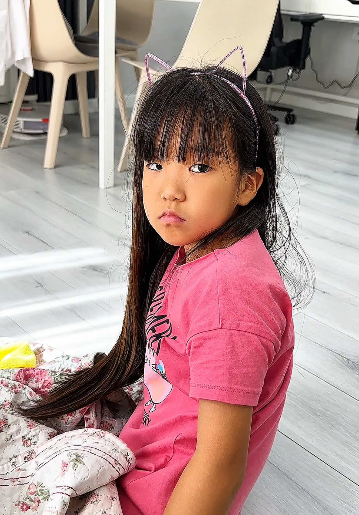 A post by @lefamily_show on TikTok caption: 😭