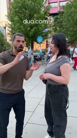 A post by @dua.com_dating on TikTok caption: A është marre me e pyet një djalë – a je single? #duacom #findyourone #dashuroshqip #datingapp #albaniandating #takoshqiptar #njohjeonline