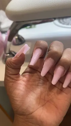 A post by @ciriblan.florentina on TikTok caption: Vă iubesc fetelor@Kashmir Concept ❤️❤️❤️🥰❤️❤️🥰🥰
