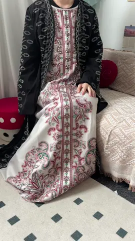 A post by @meowfashion666 on TikTok caption: #Spotlight#TrendNew#abaya#OOTD#TikTokMakeMeBuyit #IGotItFromTikTok #TikTokShop #Fashion2025 #Arabic #Tiktok #Minimalist #Muslim #cardigan #uk #OOTD #abayaonsale #arabiandress #NewArrivals#springsale#TikTokMadeMeBuylt #abayastyle #hijabstyle #womenswear 