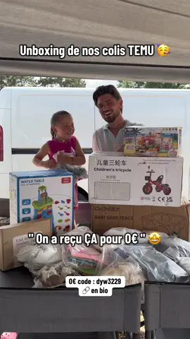 A post by @davidlogananna on TikTok caption: 💗Temu haul à 0€ !  tape le c0de <dyw3229> dans la barre de recherche de l'application @Temu ou clique sur le 🔗 lien dans ma bio pour profiter de produits à 0€🎉 *Offre réservée aux nouveaux utilisateurs, pour des commandes éligibles avec un montant d'achat minimum. #temu #temufrance #jouets #haul 
