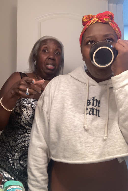 A post by @badgirlriri504 on TikTok caption: Move Like a Snake🤣🤣🤣WHAT??🤣🤣🤣Enter the Chat! The Comments are Turned ON!! #badgirlriri504 #datingandrelationships #motherdaughtertalk