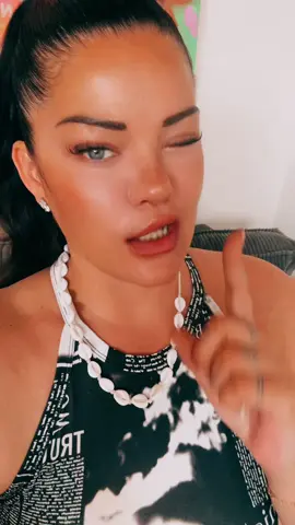 A post by @kittykatberlin on TikTok caption: Wahnsinn Leute einfach Platz 1 bei der Challenge ! Versuchen wir den Platz zu halten und lasst uns gemeinsam Gas geben ! ❤️❤️❤️ Danke an alle 💋😇 #event #tiktoklive 