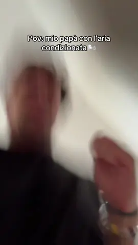 A post by @mattiastanga on TikTok caption: SPEGNI!✨ #condizionatore #freddo #caldo #estate #aria #papà #mamma #figli #ragazzi #perte #neiperte #viral 
